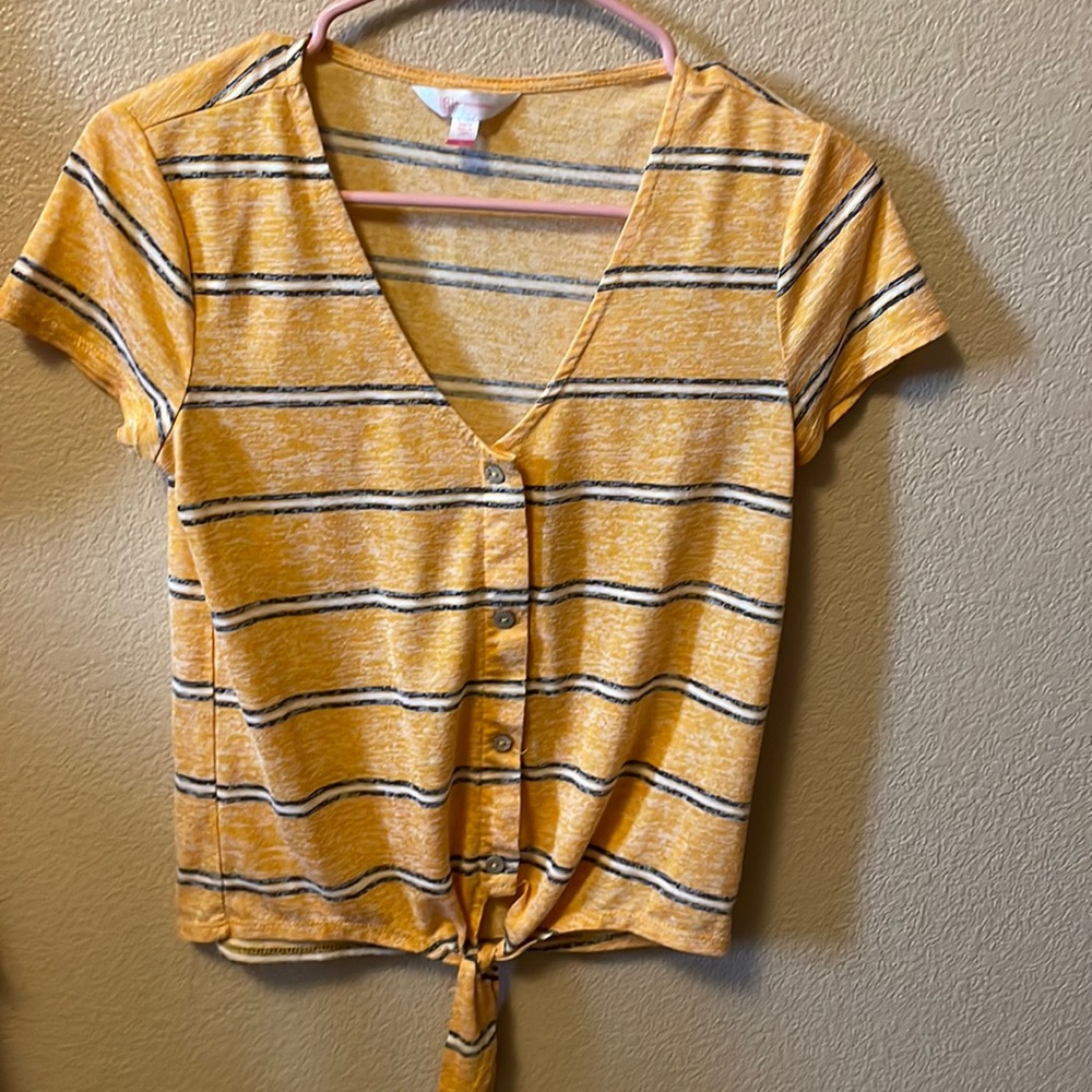 Yellow striped V-neck shirt with tie on bottom. Worn a few times. Size:Small